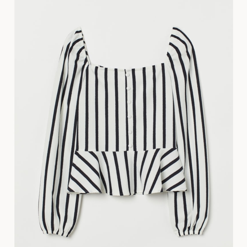 H&M Low-cut white and blue-striped low cut top